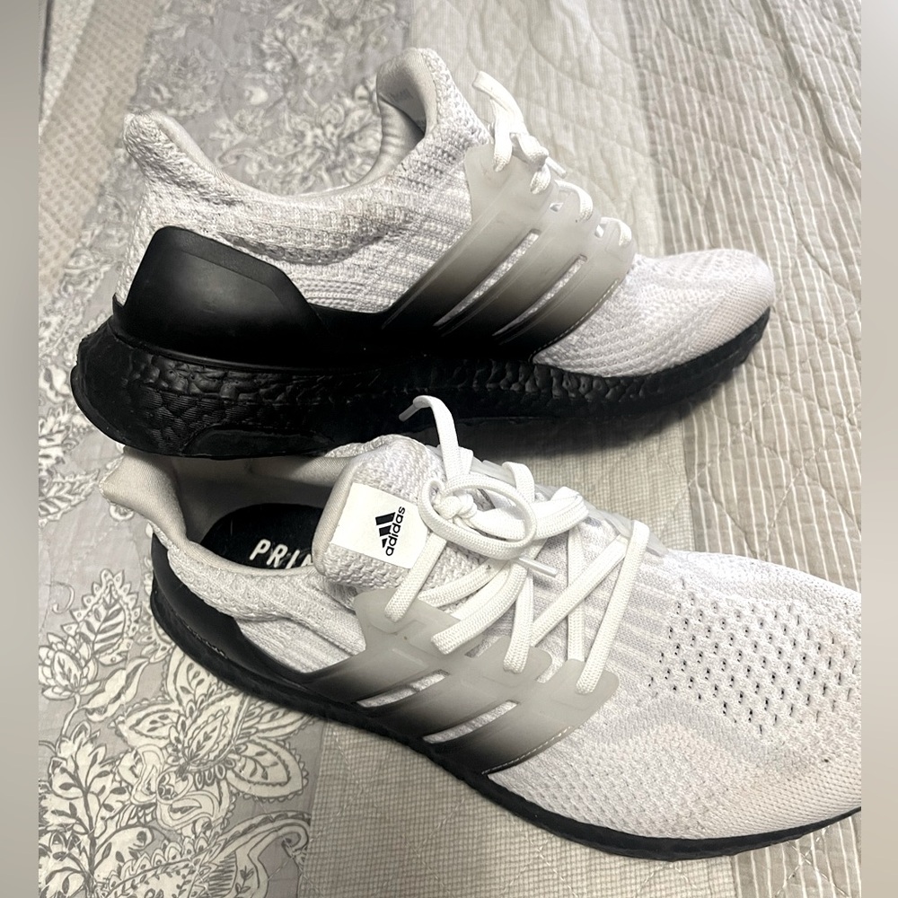 Men’s adidas ultraboost 10.5